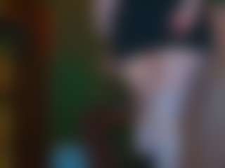 Live cam show with VeronikaGold - Doggy on Camsoda