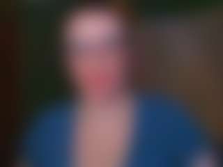 VeronikaGold's Live Sex Cam Show