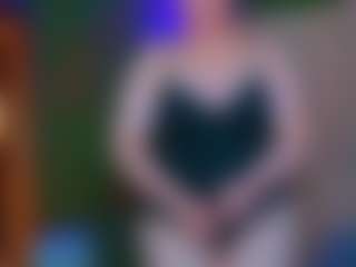 VeronikaGold's Live Sex Cam Show