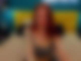 Live cam show with LisaAmoree - Average on Camsoda