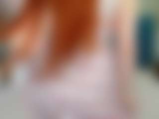 Live cam show with LisaAmoree - Solo on Camsoda