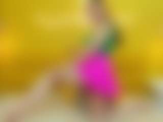 Live cam show with LisaAmoree - Chubby on Camsoda
