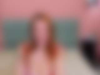 Live cam show with LisaAmoree - Chubby on Uber Horny
