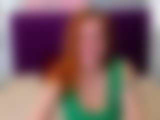 Live cam show with LisaAmoree - Handjob on Uber Horny