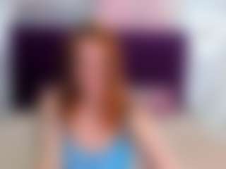 Live cam show with LisaAmoree - Flashing on camwithhim.com