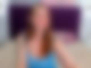 Live cam show with LisaAmoree - Solo on Camsoda