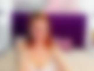 Live cam show with LisaAmoree - Oil on Camsoda