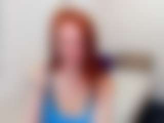 Live cam show with LisaAmoree - Spank on Camsoda