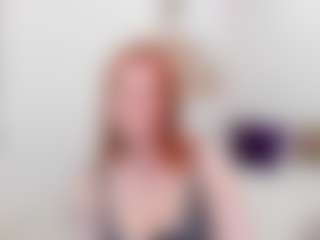 Live cam show with LisaAmoree - Joi on boobsie.com