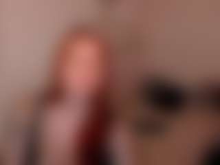 Live cam show with LisaAmoree - Flashing on SpunkLive