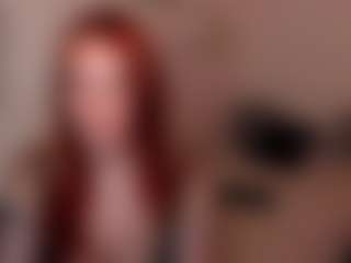 Live cam show with LisaAmoree - Chubby on madthumbs