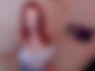 Live cam show with LisaAmoree - Cute on Camsoda