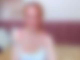 Live cam show with LisaAmoree - Red Hair on Camsoda