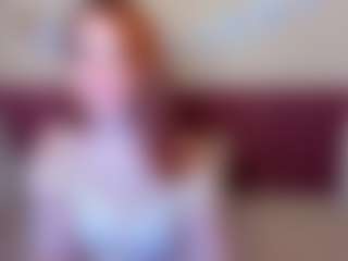 Live cam show with LisaAmoree - Chubby on SpankPalCams