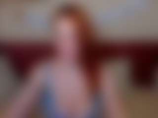 Live cam show with LisaAmoree - Red Hair on TottyGirls