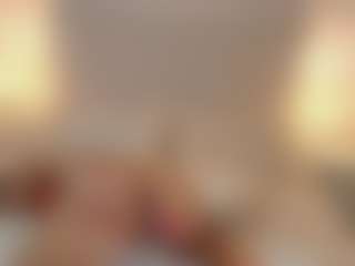 TinyRosse's Live Sex Cam Show