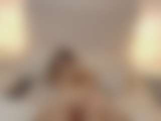 TinyRosse's Live Sex Cam Show