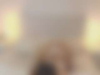 TinyRosse's Live Sex Cam Show