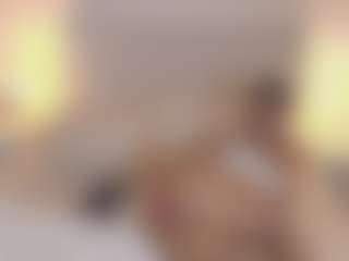 TinyRosse's Live Sex Cam Show