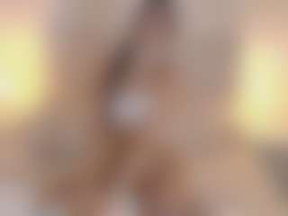 TinyRosse's Live Sex Cam Show