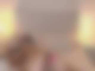 Live cam show with TinyRosse - Skinny on hornycams.live