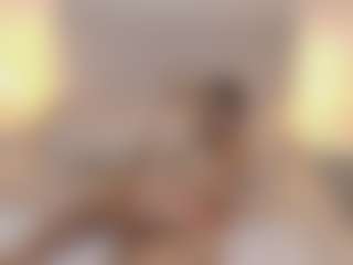 TinyRosse's Live Sex Cam Show