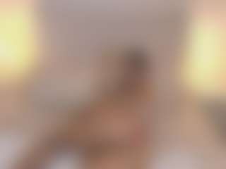 Live cam show with TinyRosse - Fingering on hornycams.live