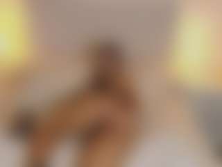 TinyRosse's Live Sex Cam Show