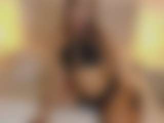 TinyRosse's Live Sex Cam Show