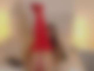 Live cam show with TinyRosse - Petite Toys on CamSodaAdn