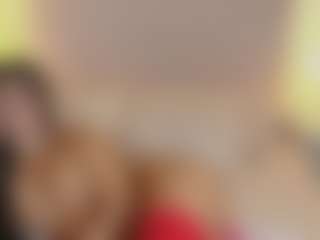 TinyRosse's Live Sex Cam Show