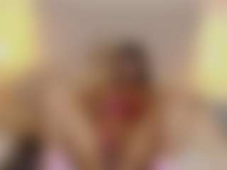 TinyRosse's Live Sex Cam Show