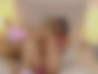 TinyRosse's Live Sex Cam Show