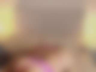 TinyRosse's Live Sex Cam Show