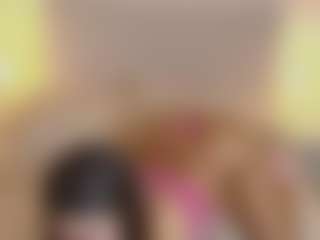 TinyRosse's Live Sex Cam Show