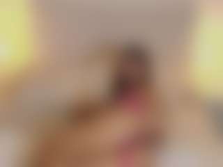 TinyRosse's Live Sex Cam Show