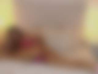 TinyRosse's Live Sex Cam Show