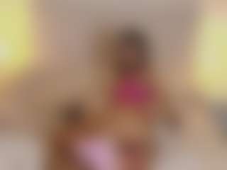TinyRosse's Live Sex Cam Show