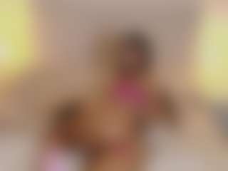 TinyRosse's Live Sex Cam Show