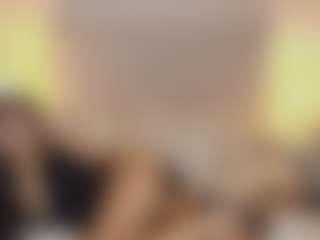 TinyRosse's Live Sex Cam Show