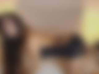 TinyRosse's Live Sex Cam Show
