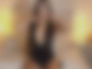 TinyRosse's Live Sex Cam Show
