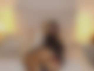 TinyRosse's Live Sex Cam Show