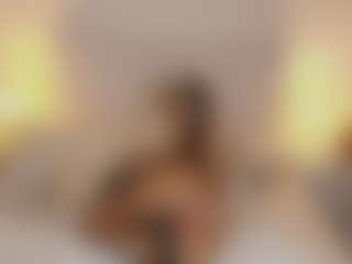 TinyRosse's Live Sex Cam Show