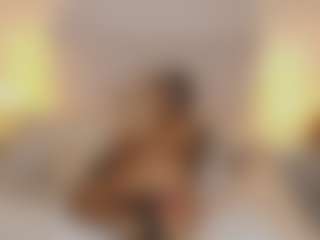 TinyRosse's Live Sex Cam Show
