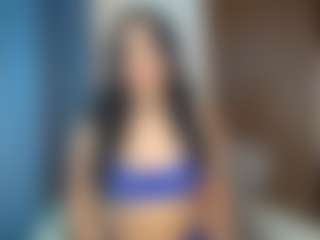 Live cam show with Alia-Sweet - Fingers on crypto-cams