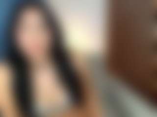 Live cam show with Alia-Sweet - Flashing on Camsoda