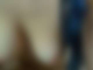Live cam show with Alia-Sweet - White on Strip Flash - Live Sex Shows | colombia