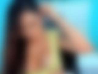 Live cam show with CherryKiiss - Teen (18+) on Camming Site