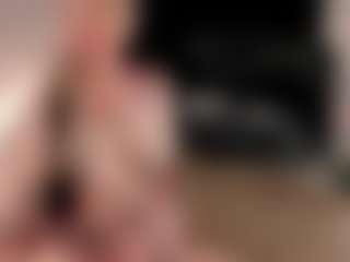 Live cam show with Eva - Facial on Mixed Magazine Live